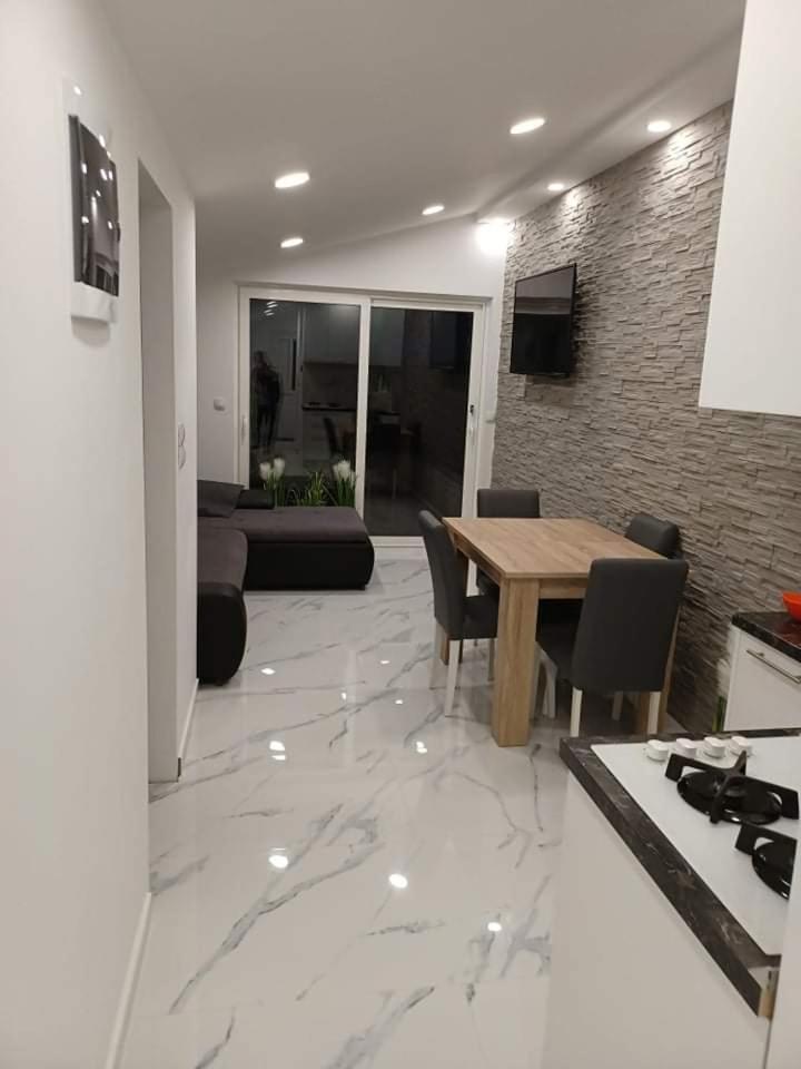 ויר Apartment Sun חדר תמונה